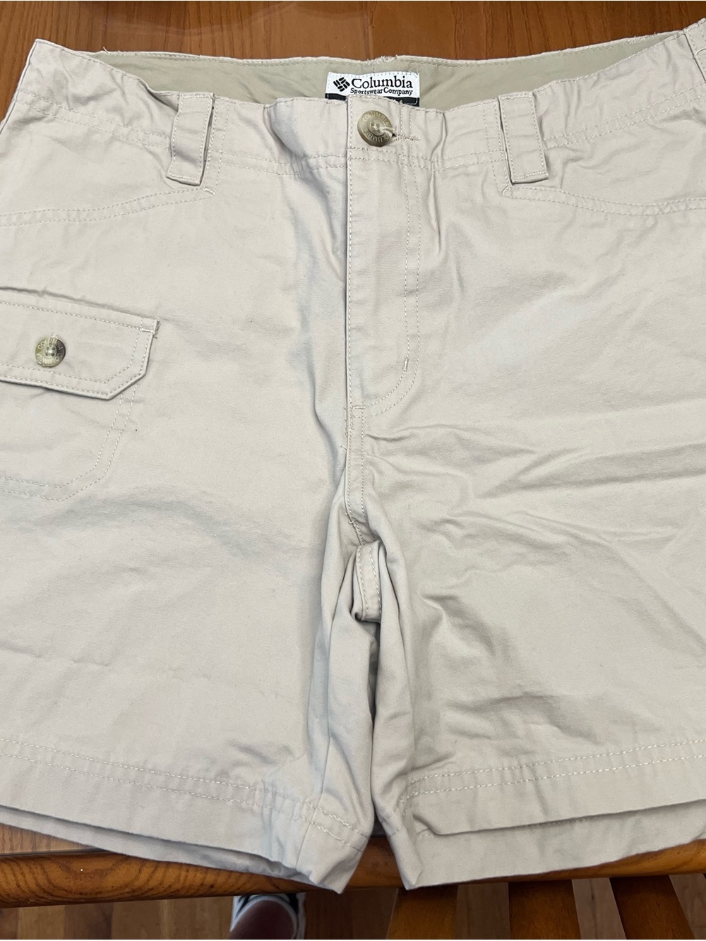Columbia Men's Light Khaki Cargo Shorts